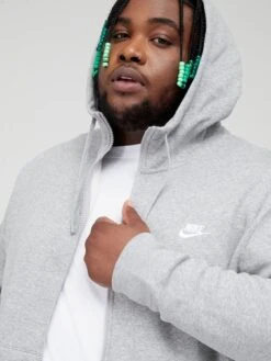 Nike Sportswear Club Fleece Full Zip Hoodie (Plus Size) - Dark Grey 7 Nike Sportswear Club Fleece Full Zip Hoodie (Plus Size) - Dark Grey -Barbou Clothing Shop P44H7 SQ4 0000000070 DARK GREY MDd