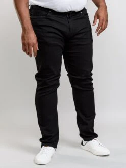 D555 Claude Tapered Fit Stretch Jeans