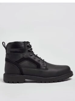 Pod Oliver Black Leather Boots