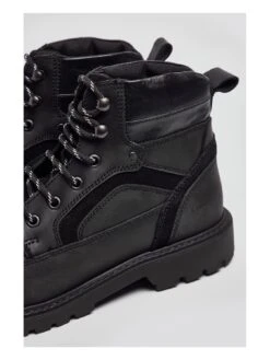 Pod Oliver Black Leather Boots -Barbou Clothing Shop UYVS6 SQ4 0000000004 BLACK SLt