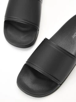 Jack & Jones Adam Plain Sliders - Black -Barbou Clothing Shop V9I2Q SQ6 0000000048 NAVY SLd