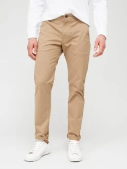 Farah Elm Chinos - Beige