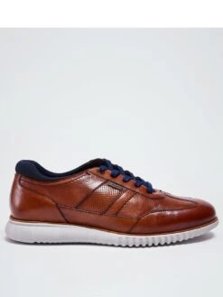 Pod Cormac Leather Trainers