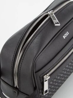 BOSS Washbag - Black -Barbou Clothing Shop VIYZ6 SQ5 0000000004 BLACK SLi