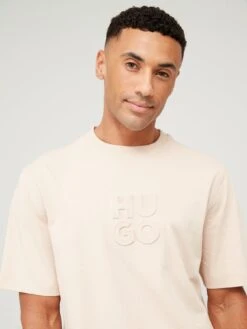 HUGO Dleek Relaxed Fit T-shirt - Beige  -Barbou Clothing Shop VIZ0T SQ4 0000001343 LIGHT BEIGE MDd