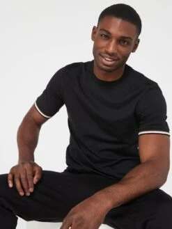 BOSS Thompson 04 Regular Fit T-shirt - Black -Barbou Clothing Shop VJ7Z9 SQ5 0000000004 BLACK MDd1