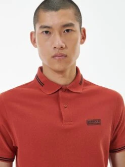 Barbour International Very Exclusive - Essential Tipped Polo Shirt - Dark Red -Barbou Clothing Shop VJGL2 SQ4 0000000315 DARK RED MDd