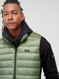 Calvin Klein Side Logo Vest - Green  -Barbou Clothing Shop VJNF0 SQ5 0000000047 GREEN MDd1