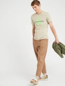 Calvin Klein Jeans Seasonal Monologo T-shirt - Beige  -Barbou Clothing Shop VJV6C SQ3 0000000108 BEIGE MDo