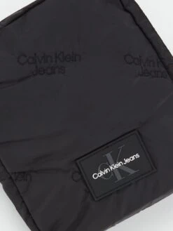 Calvin Klein Jeans Sport Essentials Reporter18 P -Barbou Clothing Shop VJXVP SQ4 0000000004 BLACK SLd