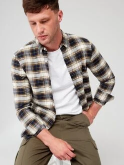 Farah Brewer Long Sleeve Check Oxford Shirt - Dark Khaki -Barbou Clothing Shop VK8ZI SQ4 0000005579 DARK KHAKI MDd