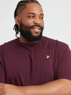 Lyle & Scott Lyle & Scott Big & Tall Plain T-Shirt - Dark Red 8 Lyle & Scott Lyle & Scott Big & Tall Plain T-Shirt - Dark Red -Barbou Clothing Shop VKRZ7 SQ4 0000000315 DARK RED MDd