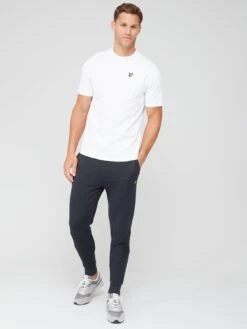 Lyle & Scott Lyle & Scott Ski Hill Graphic Print T-Shirt - Light Cream -Barbou Clothing Shop VKUX5 SQ3 0000003756 LIGHT CREAM MDo