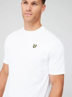 Lyle & Scott Lyle & Scott Ski Hill Graphic Print T-Shirt - Light Cream -Barbou Clothing Shop VKUX5 SQ4 0000003756 LIGHT CREAM MDd