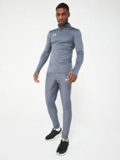 UNDER ARMOUR Mens Challenger Midlayer - Grey -Barbou Clothing Shop VM1YH SQ3 0000000005 GREY MDo