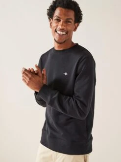 GANT Regular Fit Shield C-Neck Sweat -Barbou Clothing Shop VM4RA SQ5 0000000004 BLACK MDd1
