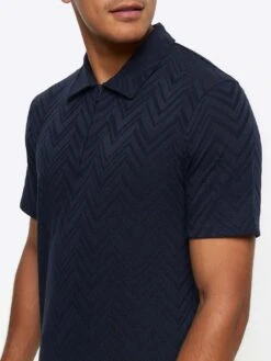 River Island Short Sleeve Slim Fit Chevron Texture Polo -Barbou Clothing Shop VPHGQ SQ4 0000000048 NAVY MDd